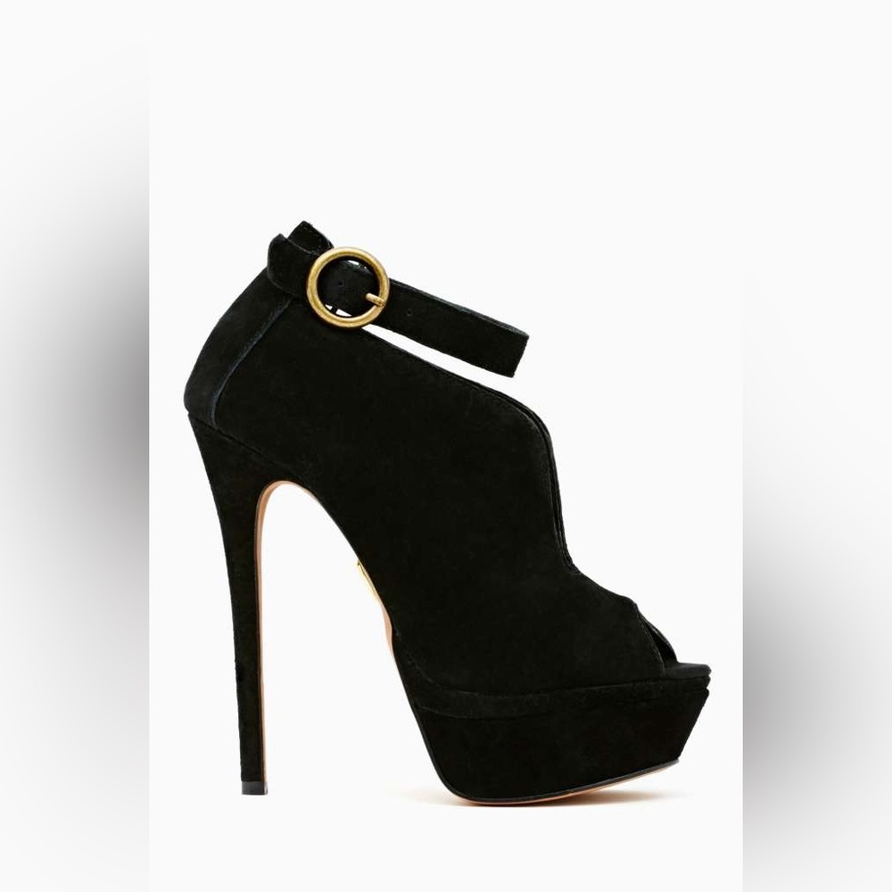 Betsey Johnson Elianna Bootie